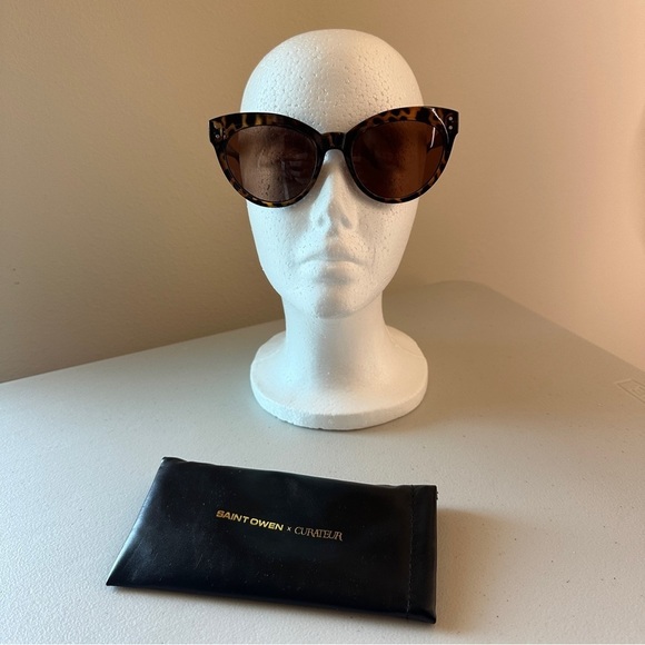 Saint Owen X Curateur Wylde Tortoise Shell Sunglasses with Case - Picture 1 of 6